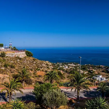 Patos Ii - A 300 M De Playa - Piscina - Parking Gratis - Excelente Conexion Wifi * Benalmadena